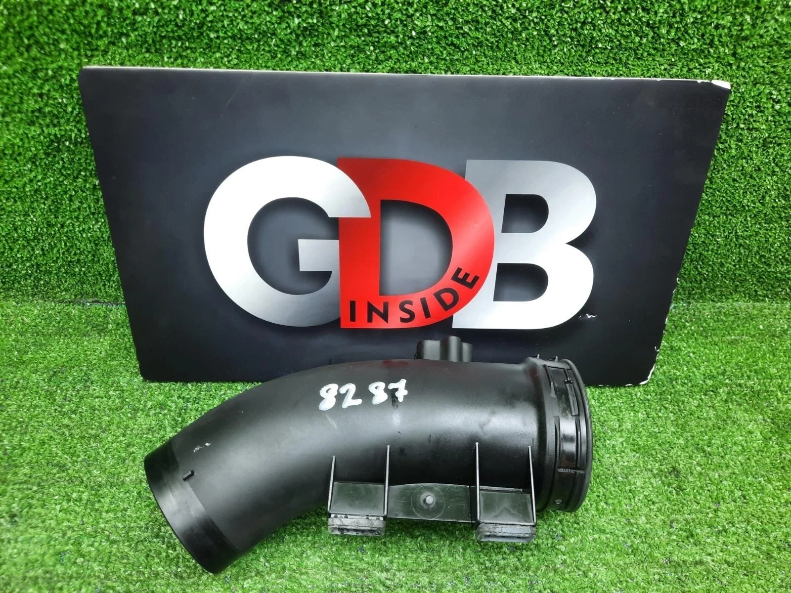 Патрубок воздушного фильтра BMW X3 04.04.2012 13717583714 F25 N55B30A