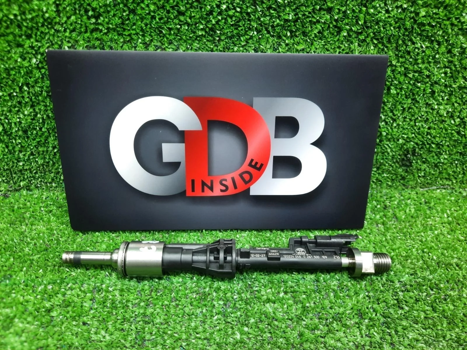 Топливная форсунка Bmw X3 04.04.2012 13647597870 F25 N55B30A