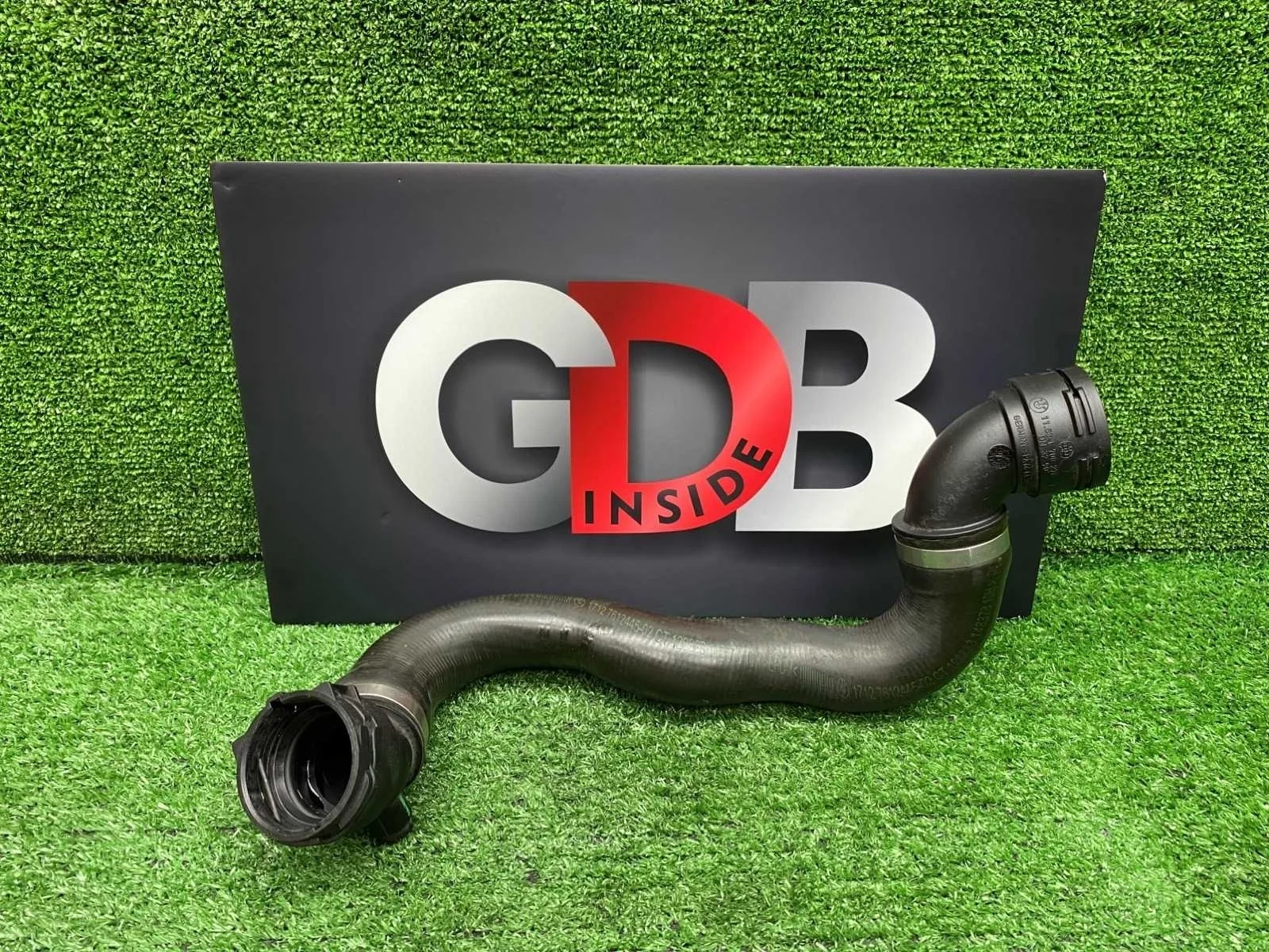 Патрубок системы охлаждения BMW X1 10.11.2011 17127612445 E84 N20B20A