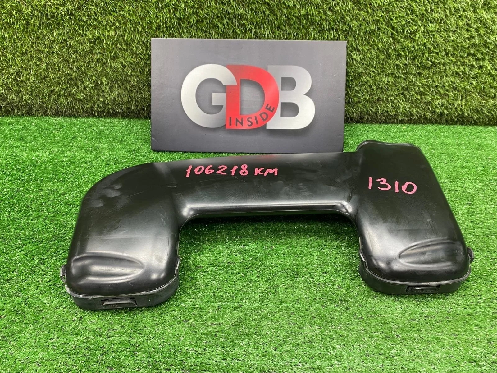 Воздухозаборник BMW X5 22.10.2013 13718570289 F15 N57D30A