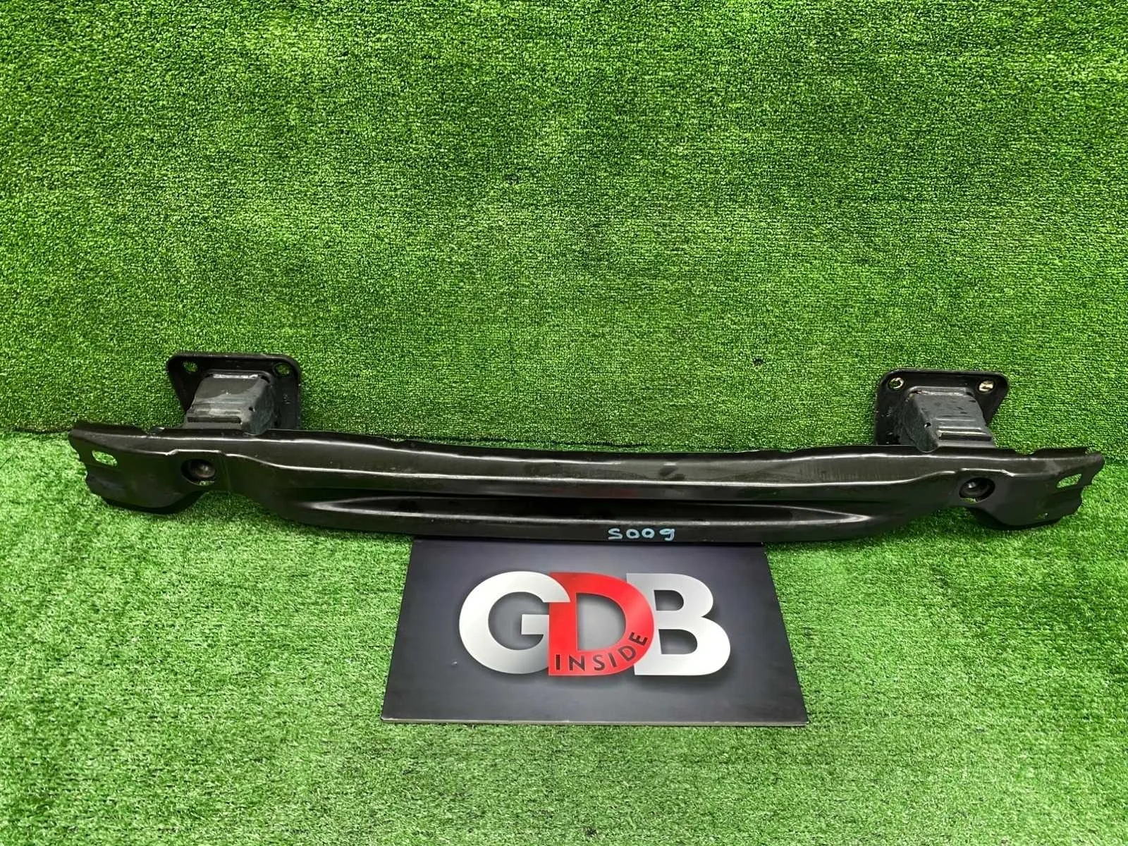 Усилитель бампера BMW X1 10.11.2011 51112990187 E84 N20B20A, задний