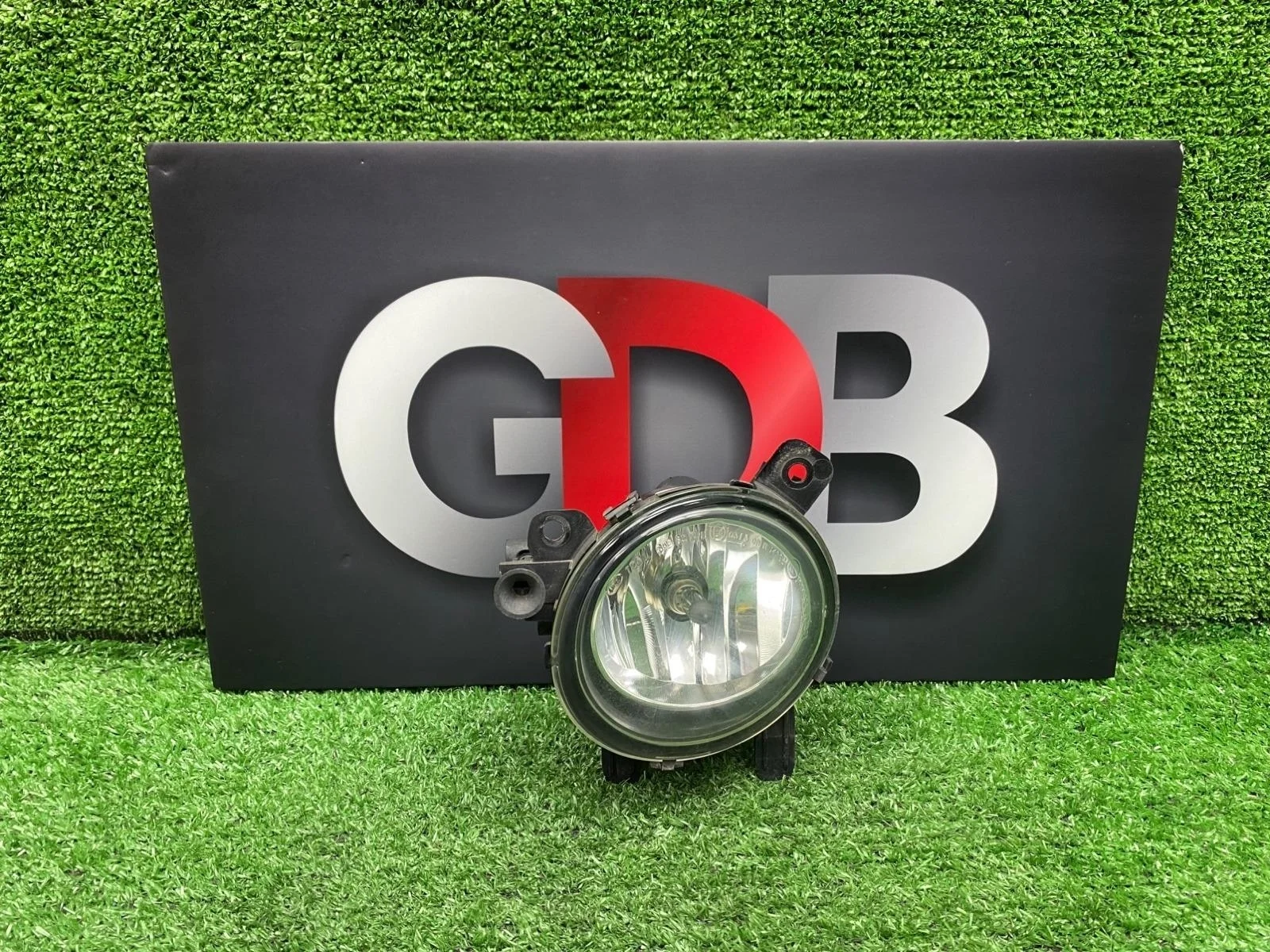 Фара противотуманная (ПТФ) BMW 3 series 27.08.2012 63177248911 F30 N55B30A, передняя левая