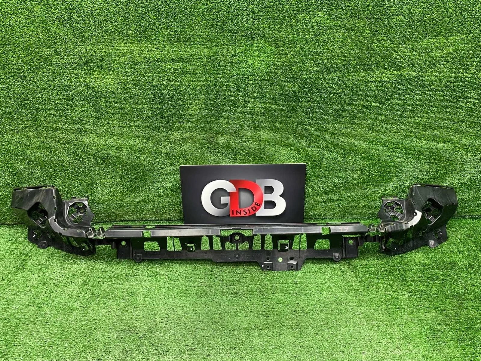 Кронштейн бампера BMW 1 series 22.06.2015 51127371712 F20 N13B16A, задний