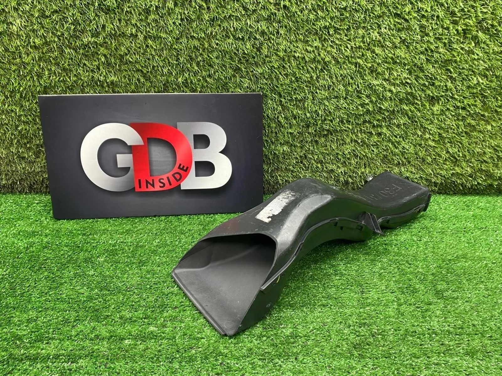 Воздуховод охлаждения тормозов Bmw 3 Series 04.03.2016 51748054230 F30 B48B20A, передний правый