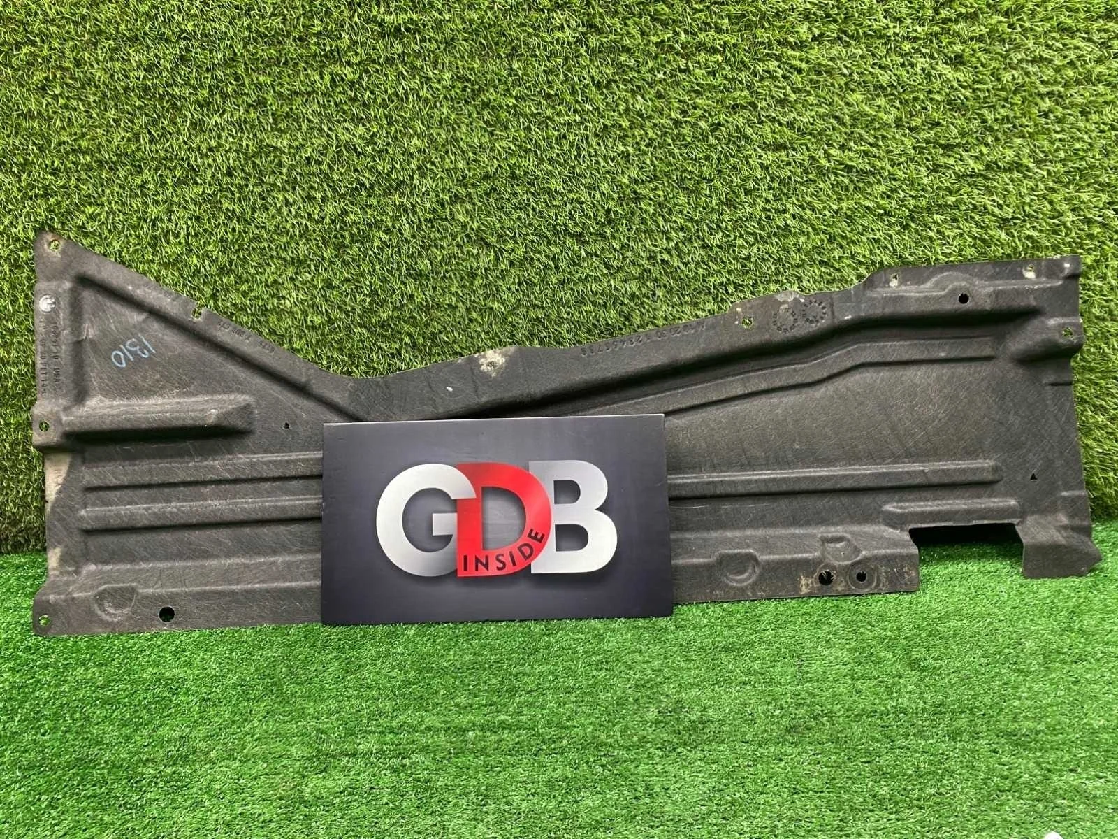 Защита днища BMW X5 22.10.2013 51757308676 F15 N57D30A, правая