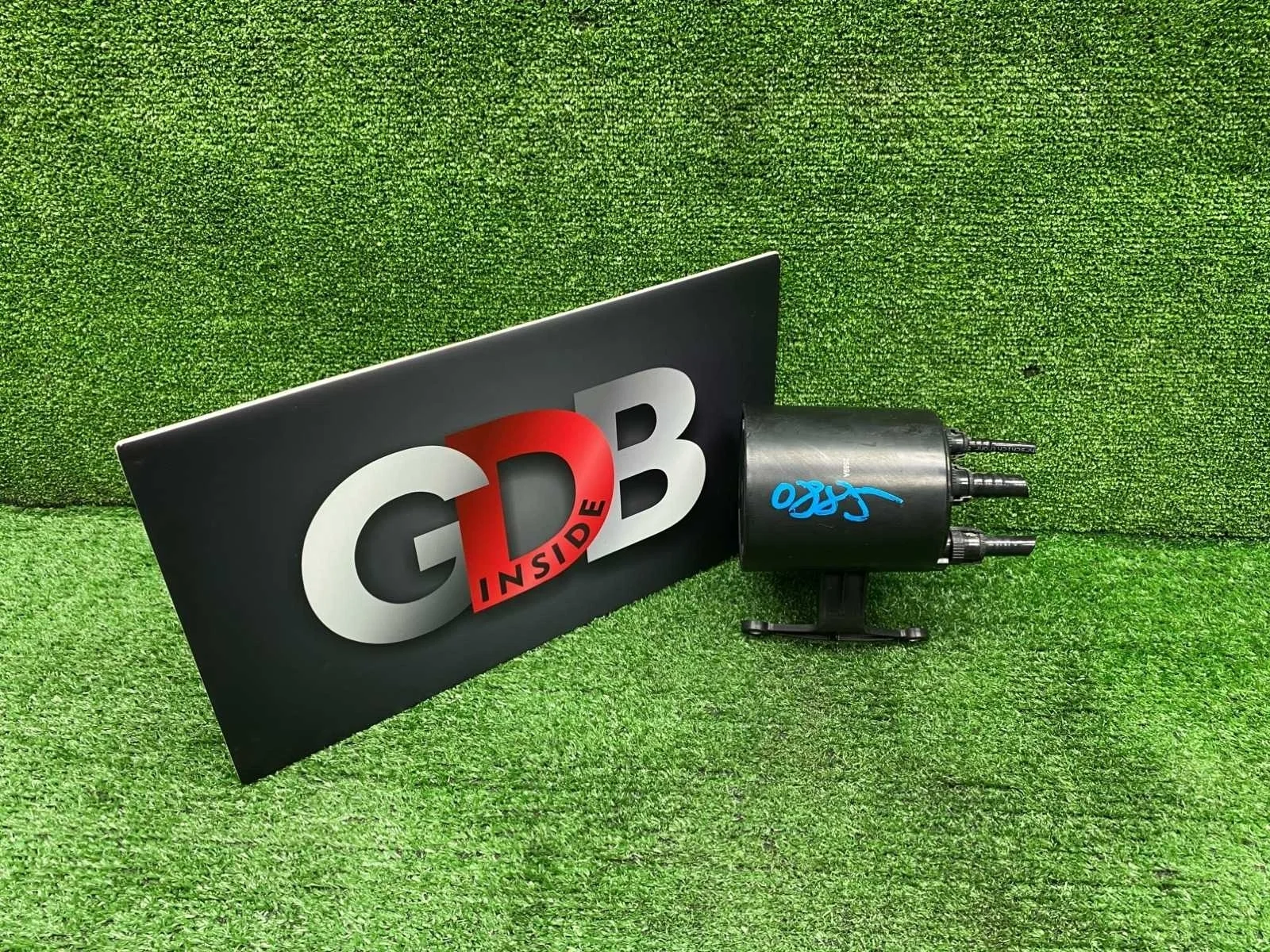 Топливный абсорбер Bmw 3 Series 04.11.2009 16136764046 E90 N46B20B