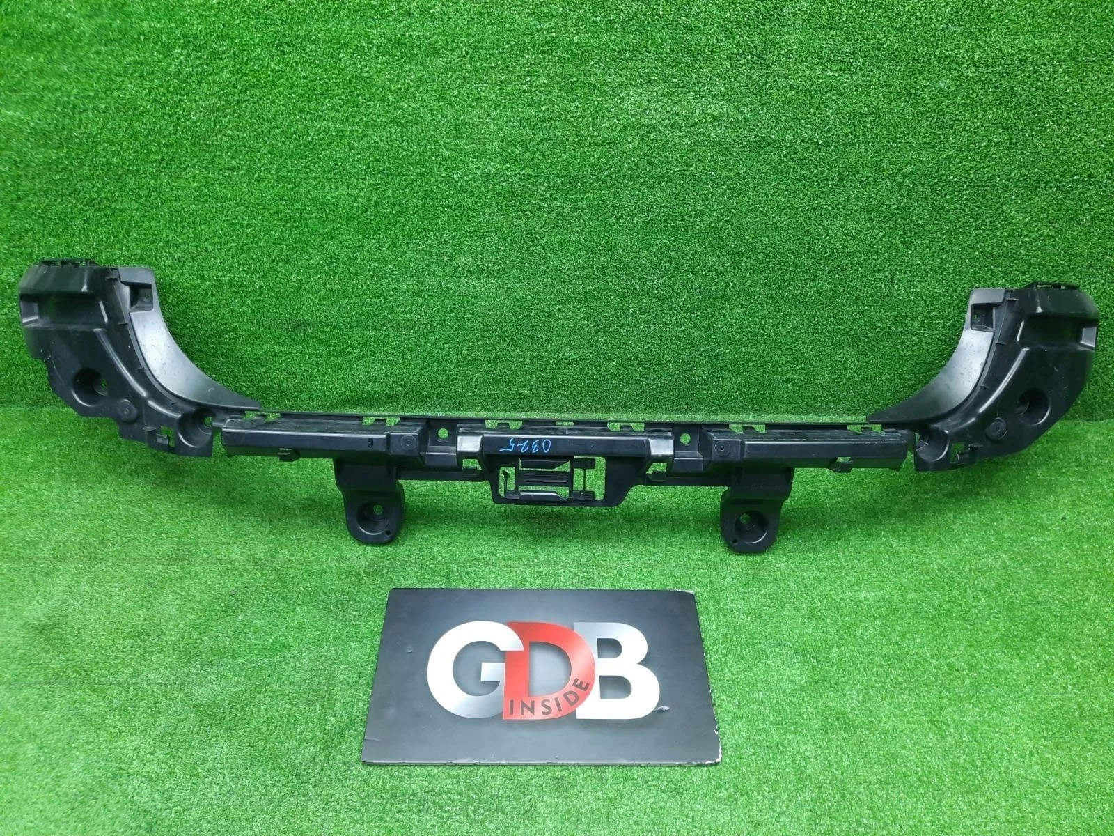 Кронштейн бампера BMW X1 09.10.2014 51122990161 E84 N20B20A, задний