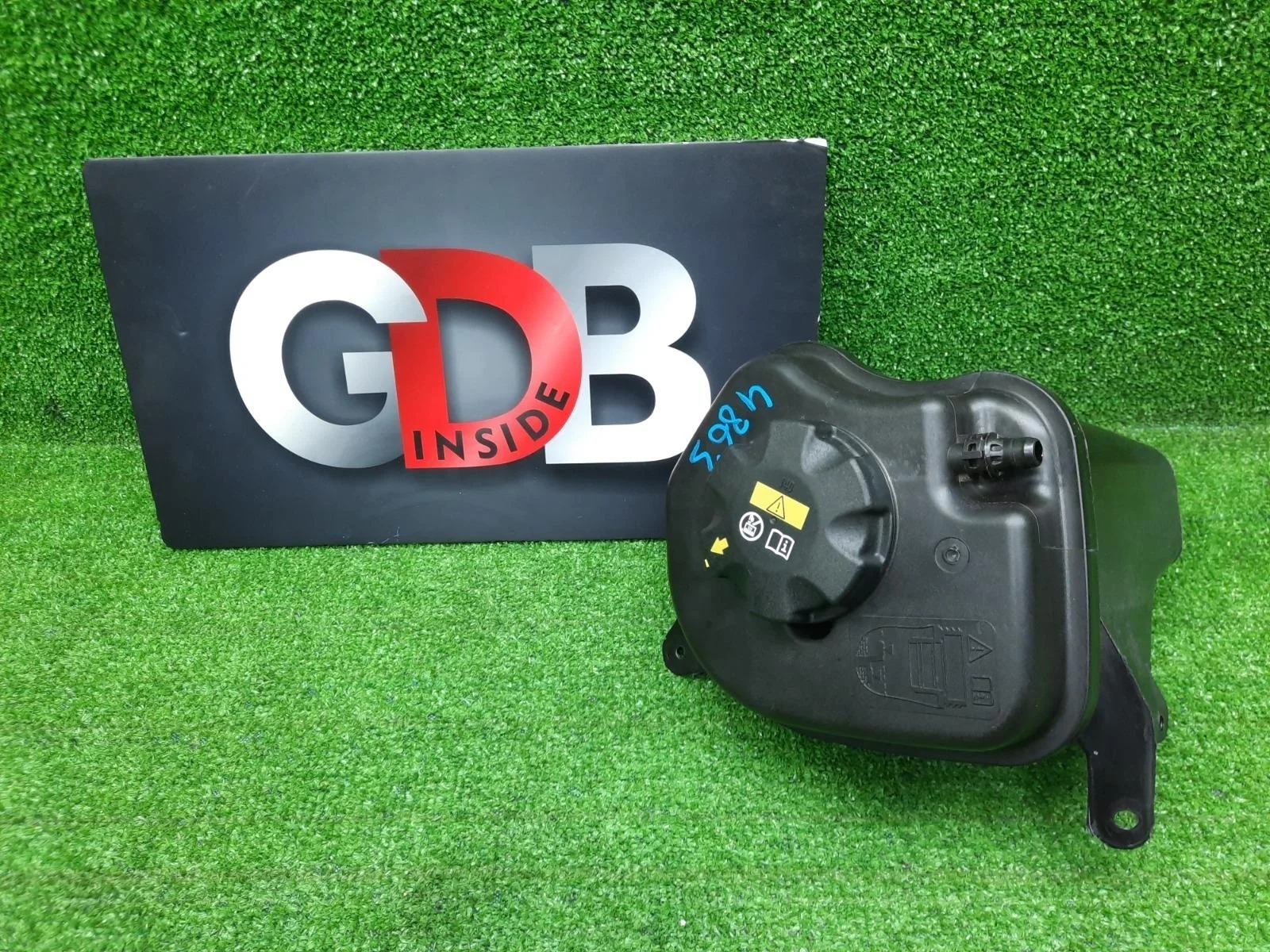 Бачок расширительный BMW X5 10.07.2015 17138621092 F15 N57D30A