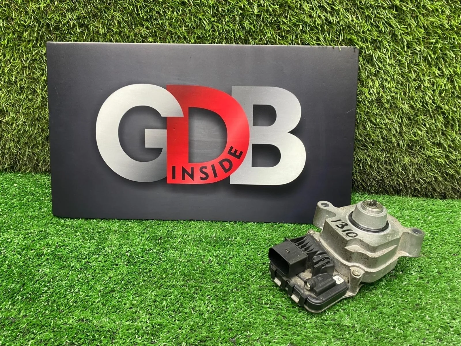 Сервопривод раздаточной коробки BMW X5 22.10.2013 27607639261 F15 N57D30A