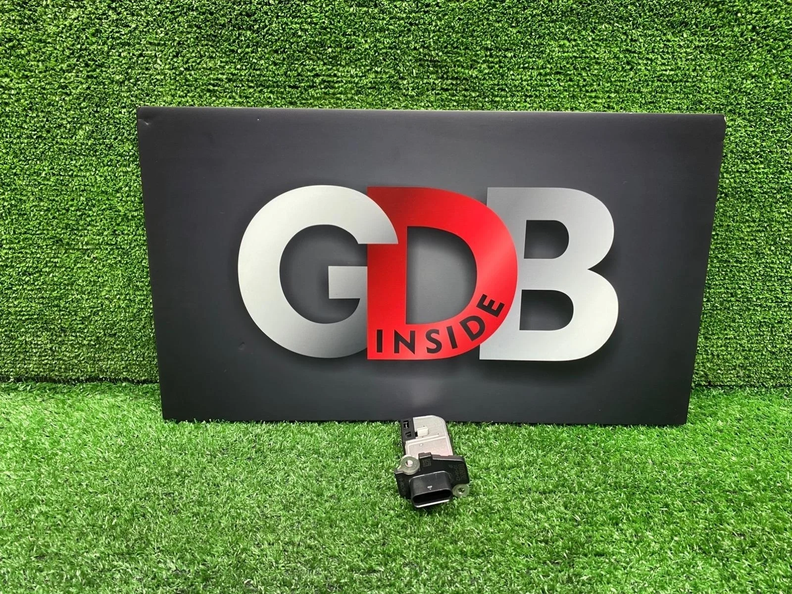 Датчик массового расхода воздуха Bmw X5 17.09.2012 13627804150 E70 N57D30A