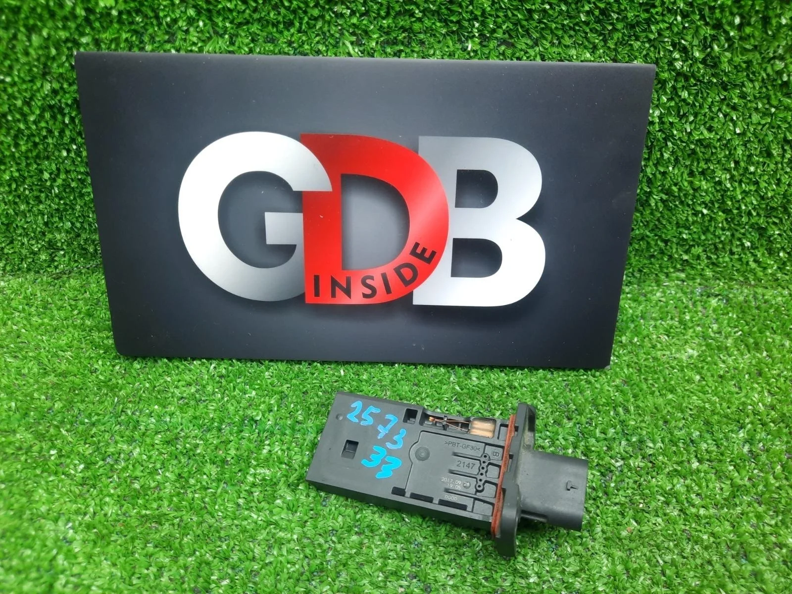 Датчик массового расхода воздуха Bmw 3 Series 12.12.2017 13628605565 F30 B48B20A