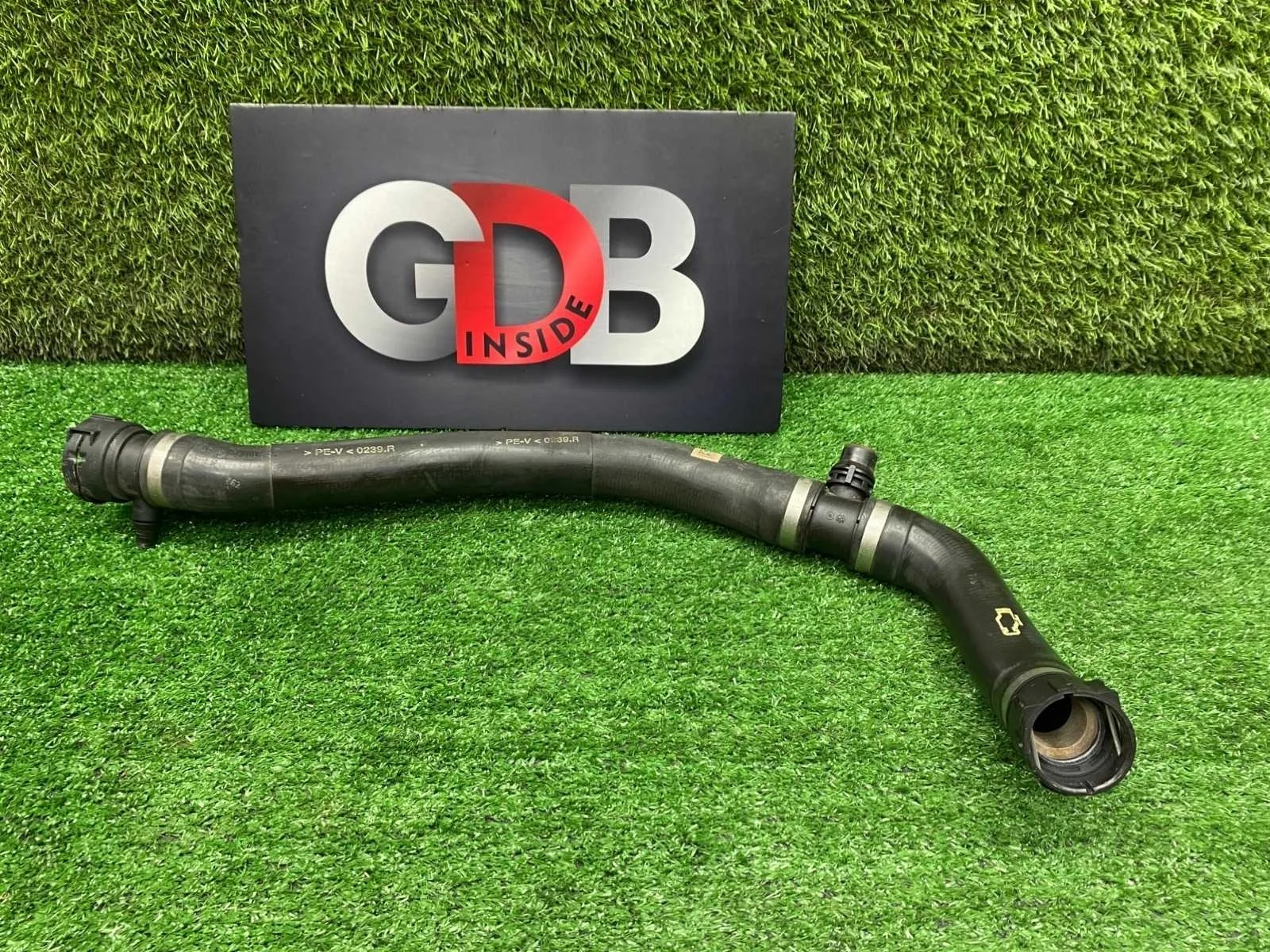 Патрубок системы охлаждения Bmw 3 Series 04.03.2016 17128616528 F30 B48B20A