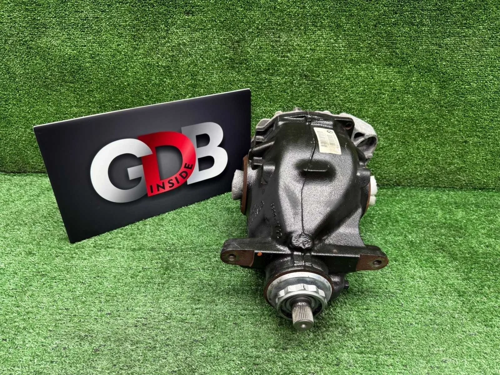 Редуктор BMW 3 series 27.08.2012 33108485723 F30 N55B30A, задний