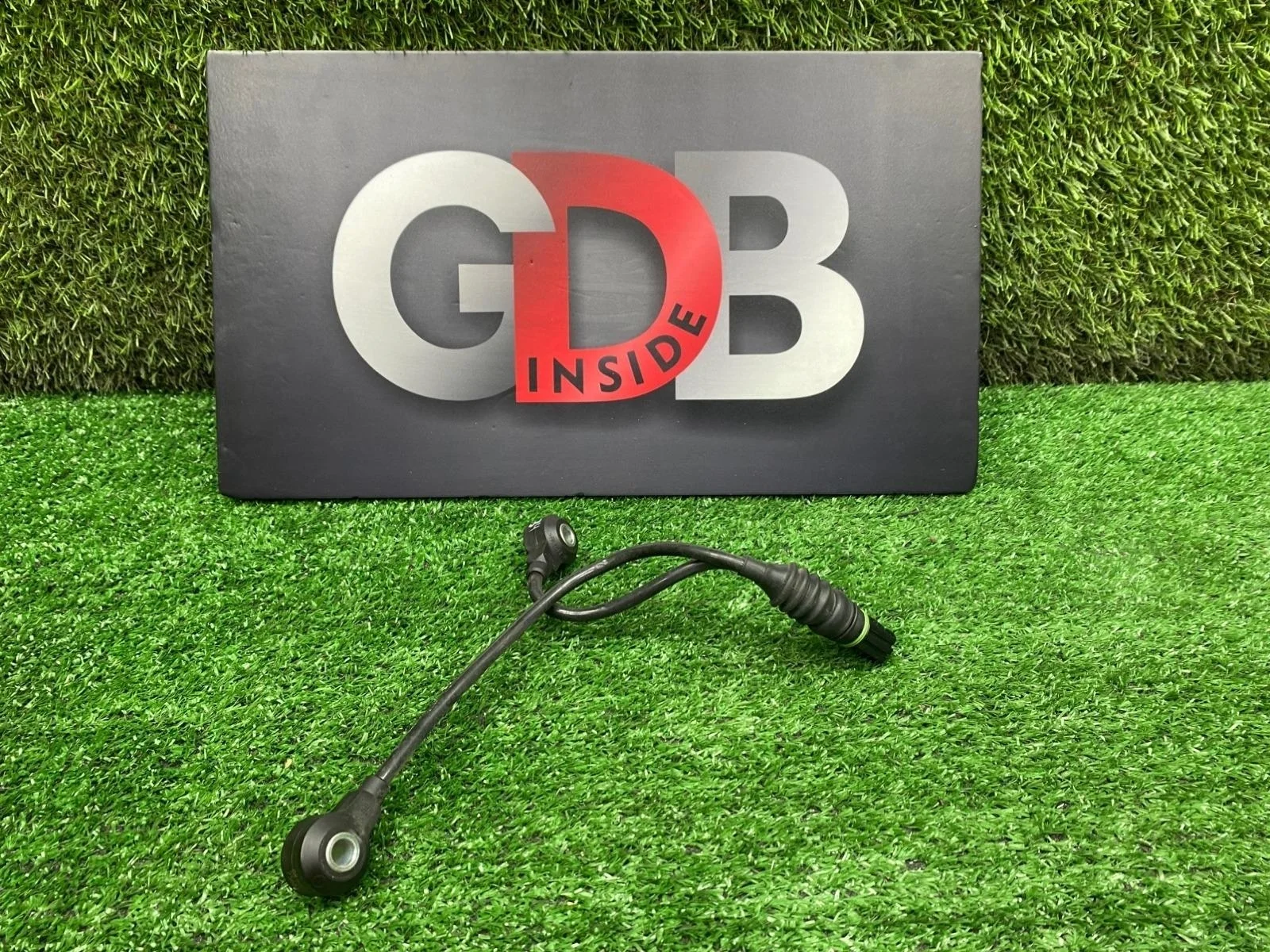 Датчик детонации BMW 3 series 07.03.2008 13627568422 E92 N46B20B