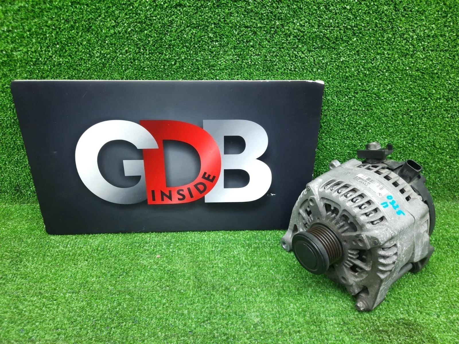 Генератор BMW X1 09.10.2014 12317605478 E84 N20B20A