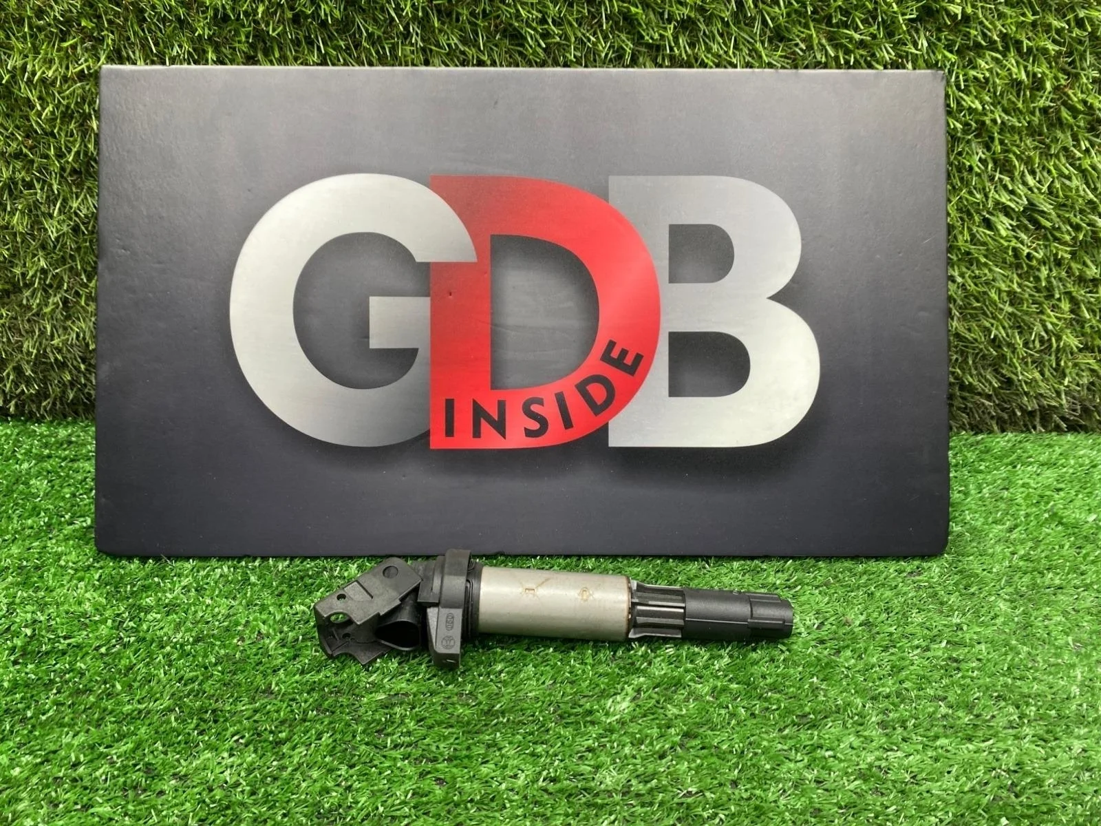 Катушка зажигания Bmw 3 Series 07.03.2008 12138616153 E92 N46B20B