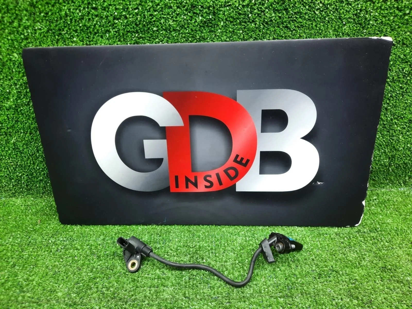 Датчик положения коленвала BMW X1 09.10.2014 13627595860 E84 N20B20A