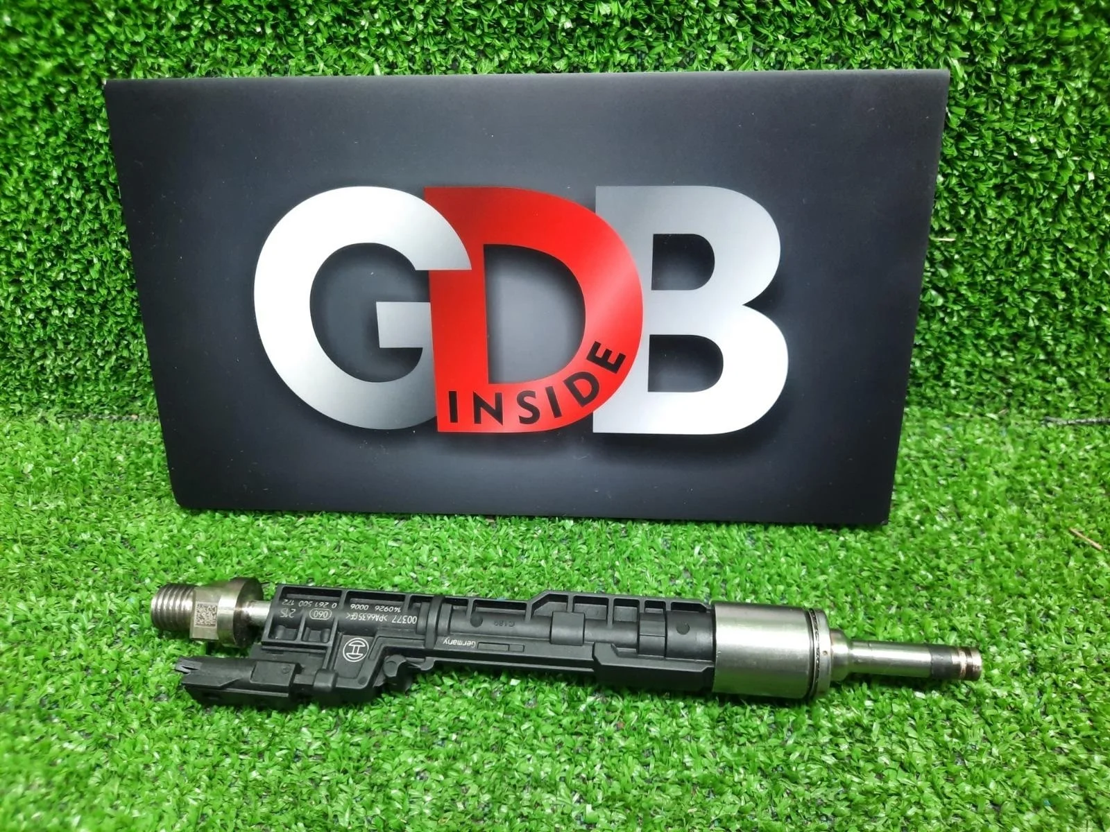 Топливная форсунка Bmw X1 09.10.2014 13647639994 E84 N20B20A