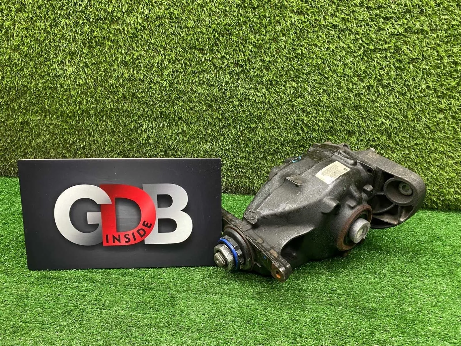 Редуктор BMW X5 22.10.2013 33107636992 F15 N57D30A, задний