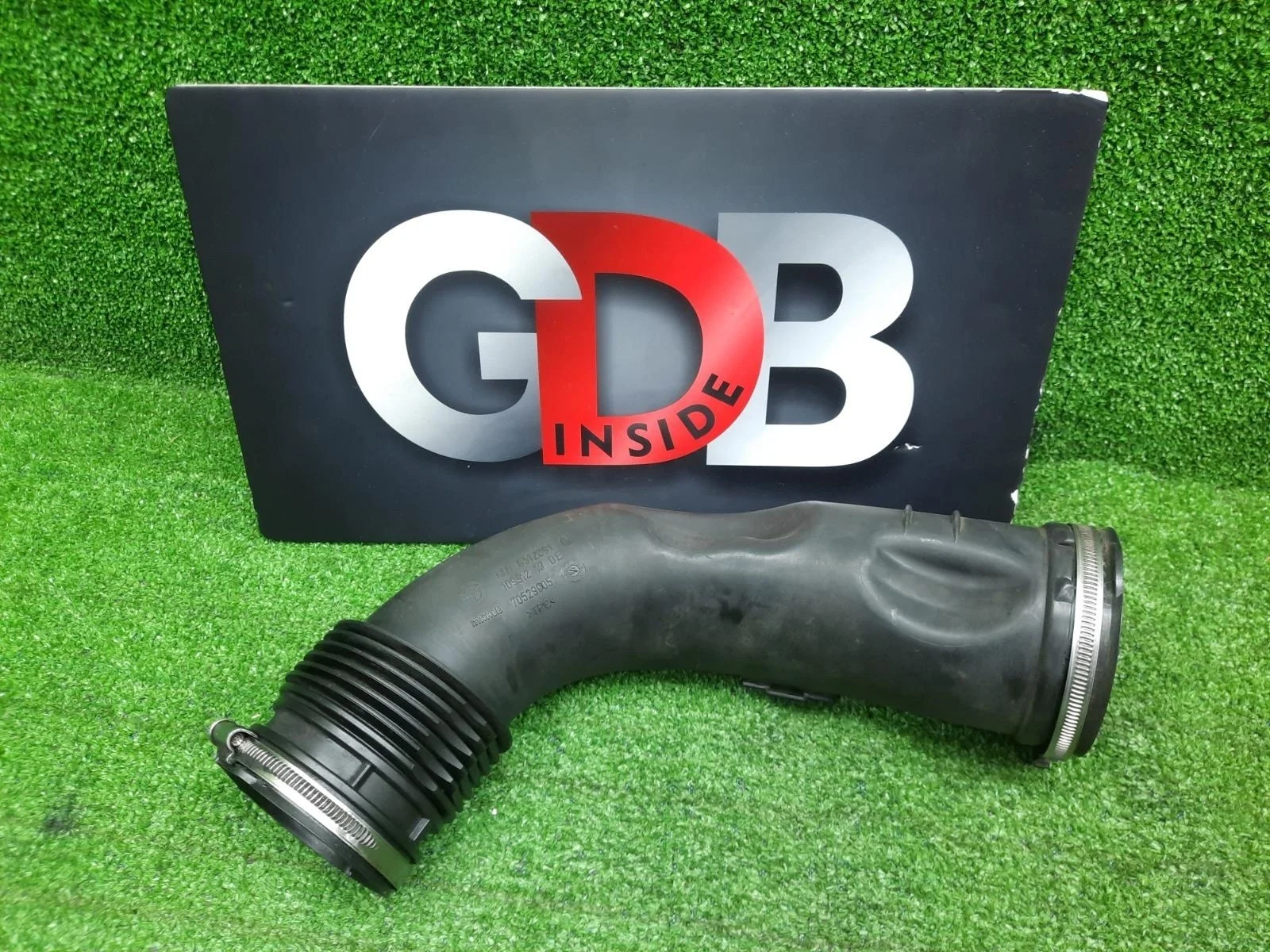 Воздуховод BMW X5 10.07.2015 13718507369 F15 N57D30A