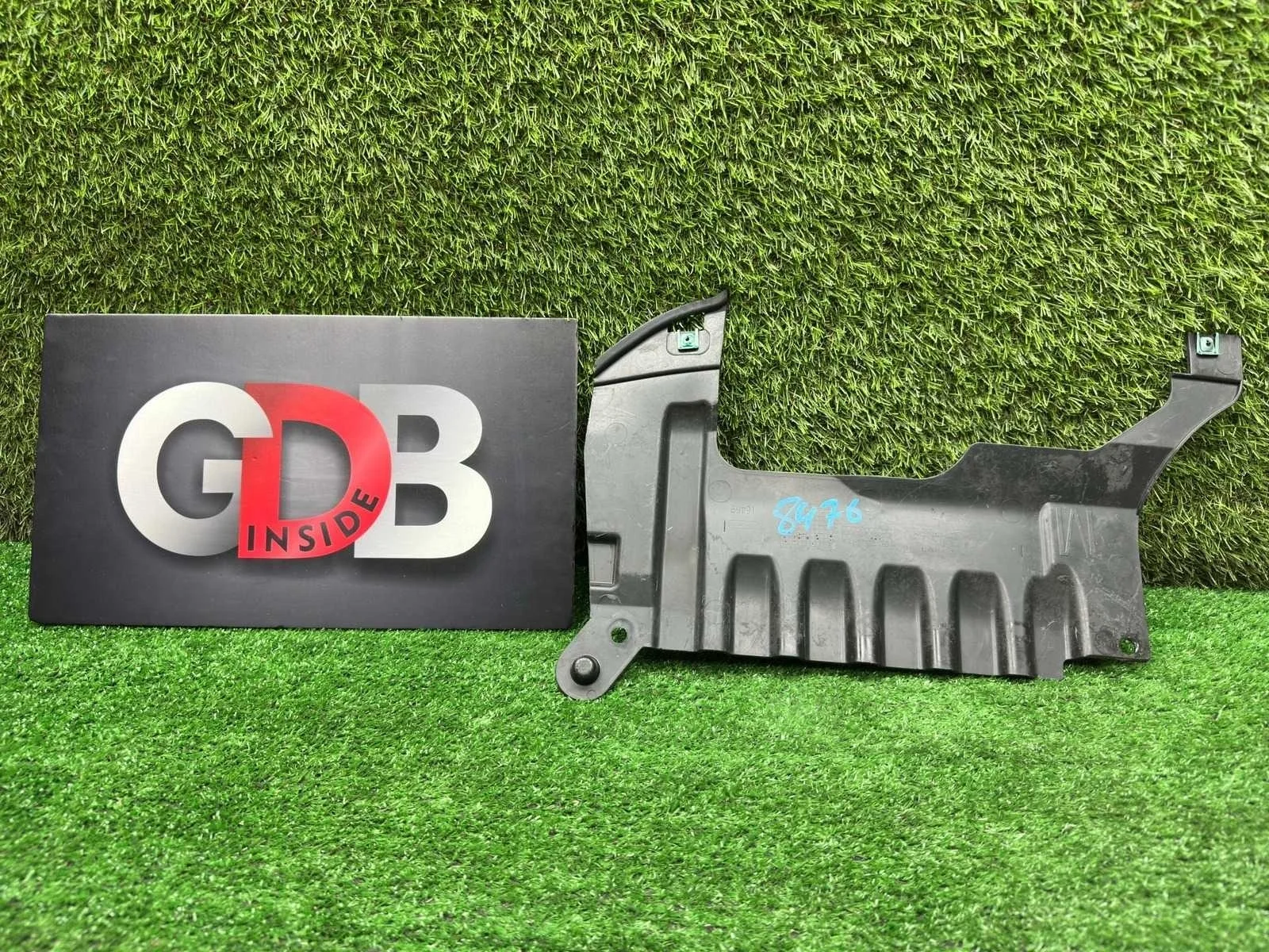 Накладка заднего бампера BMW X1 19.12.2012 51128037884 E84 N20B20A, задняя