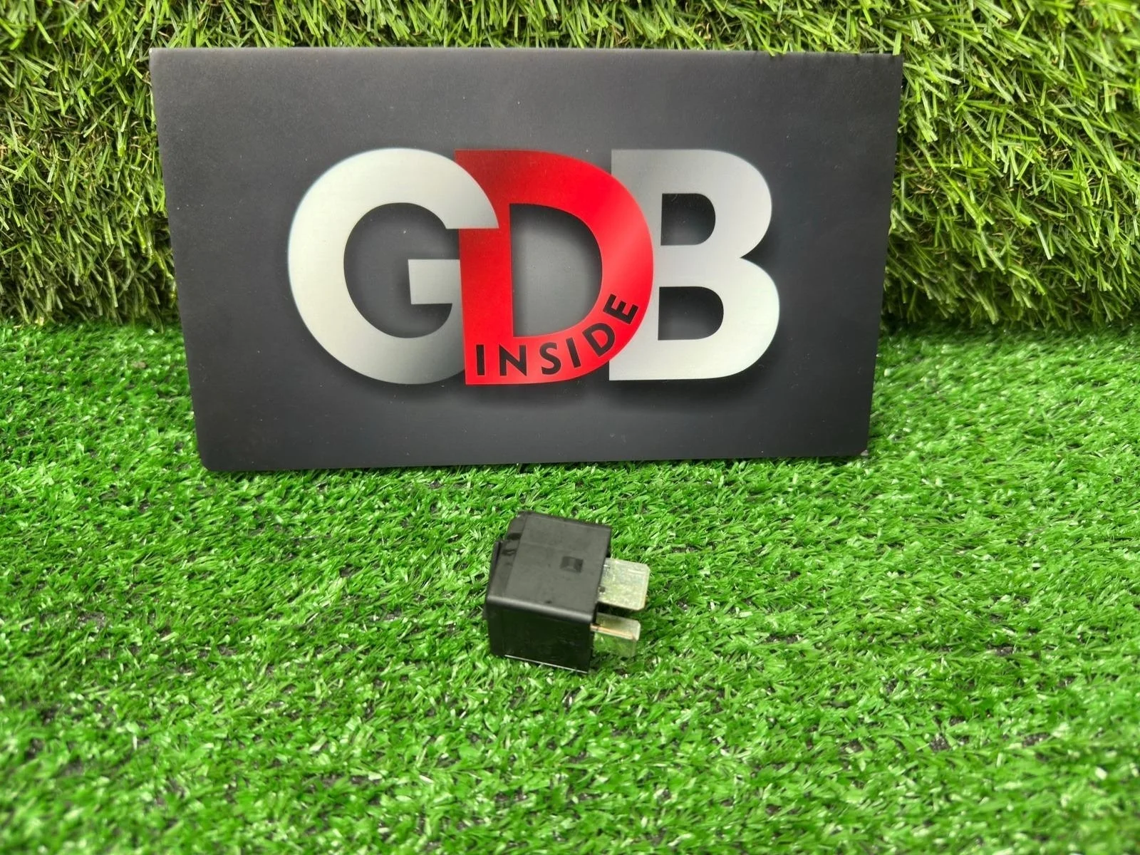 Реле BMW 3 series 04.11.2009 61366901469 E90 N46B20B