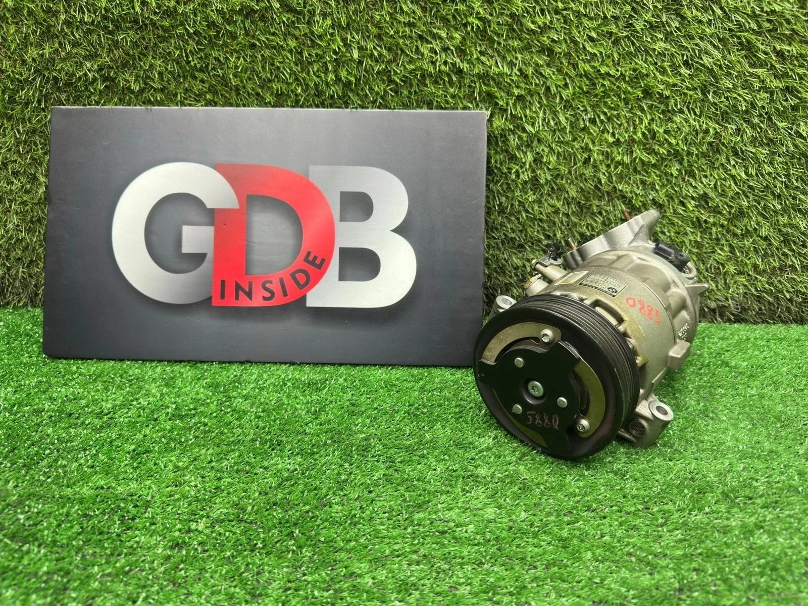 Компрессор кондиционера BMW 3 series 04.11.2009 64529182793 E90 N46B20B