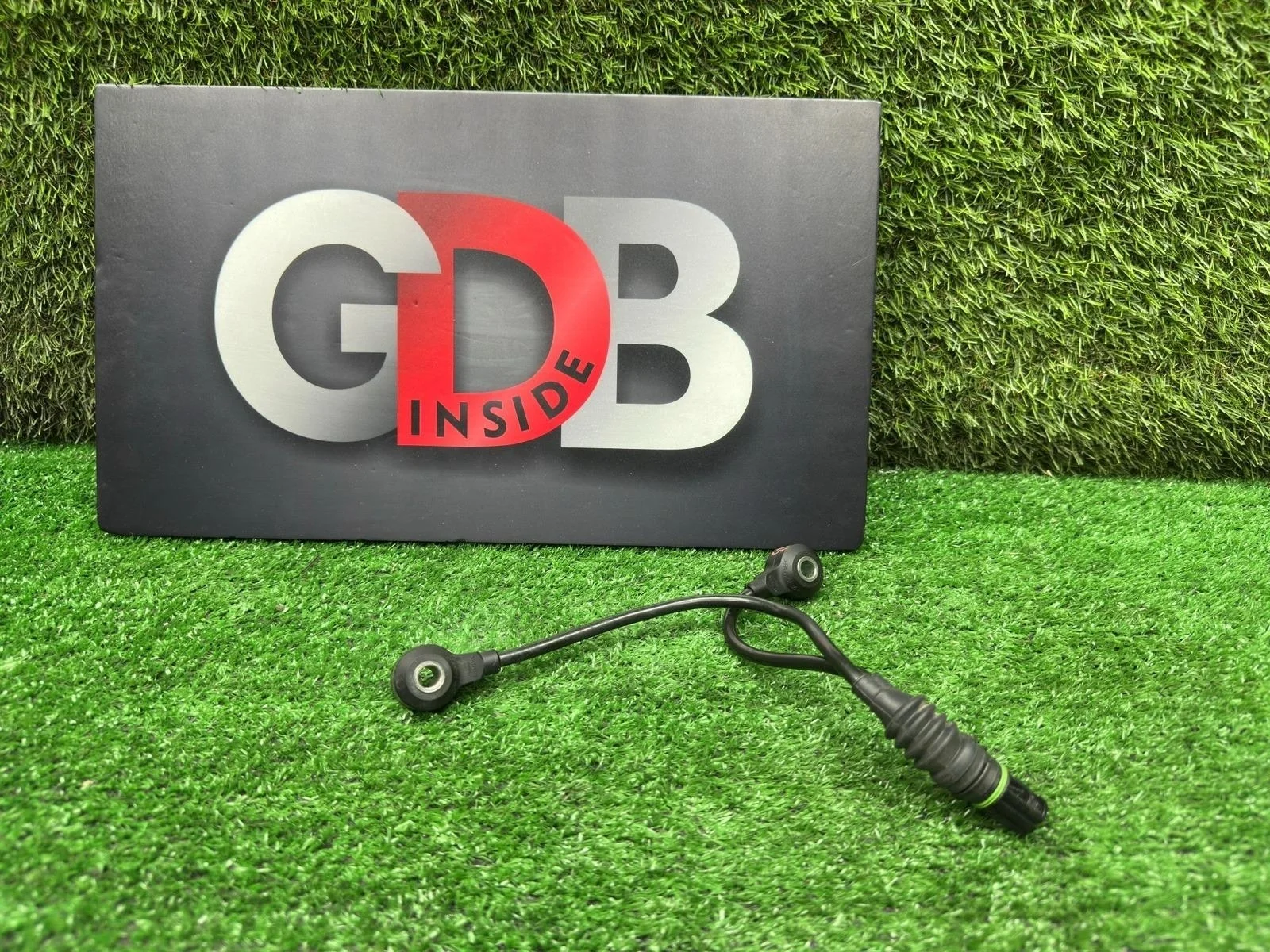 Датчик детонации BMW 3 series 04.11.2009 13627568422 E90 N46B20B