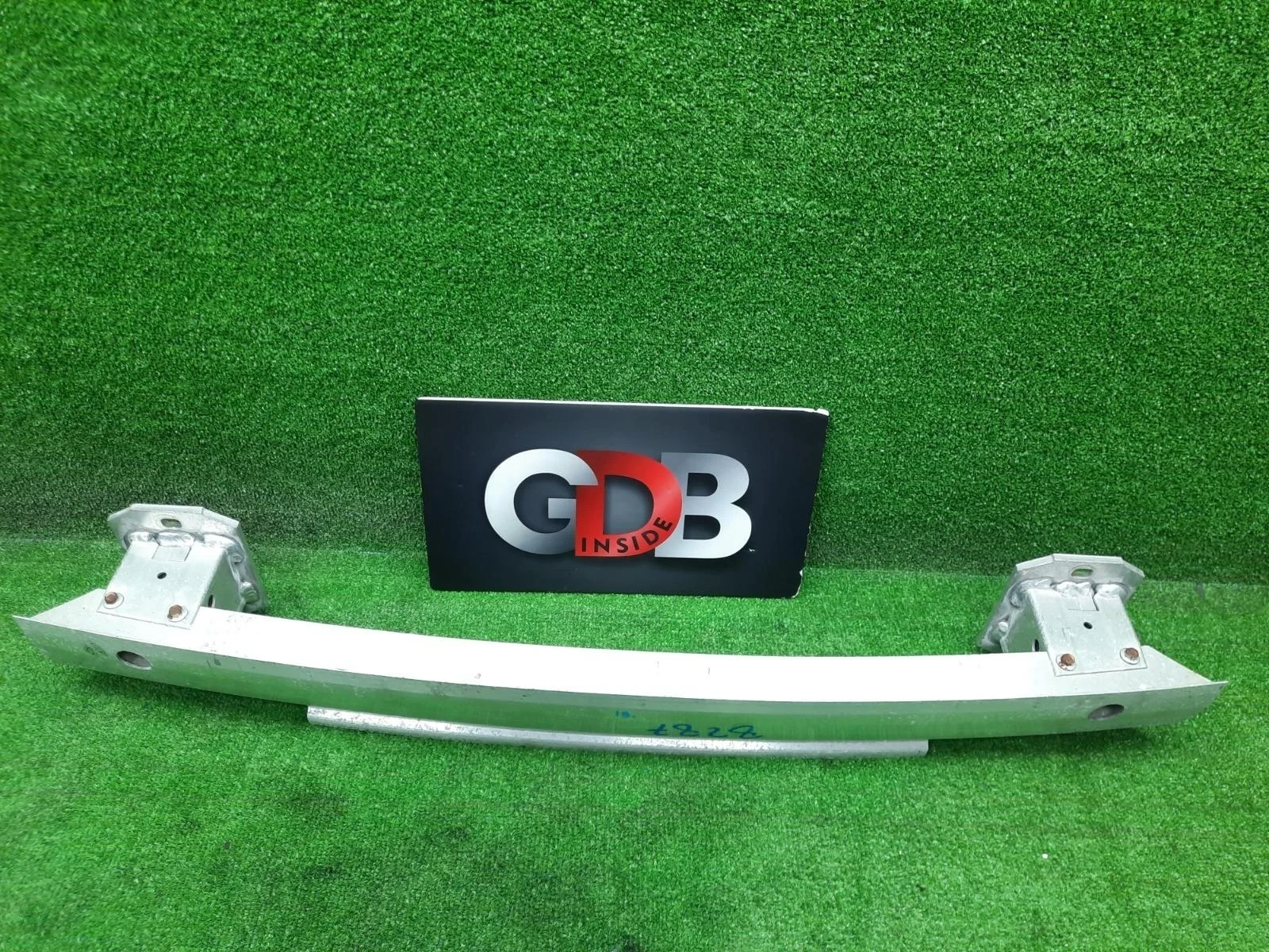 Усилитель бампера BMW X3 04.04.2012 51127210071 F25 N55B30A, задний