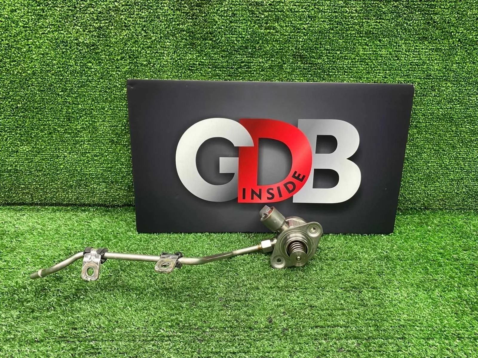 ТНВД Bmw 3 Series 27.08.2012 13518604231 F30 N55B30A