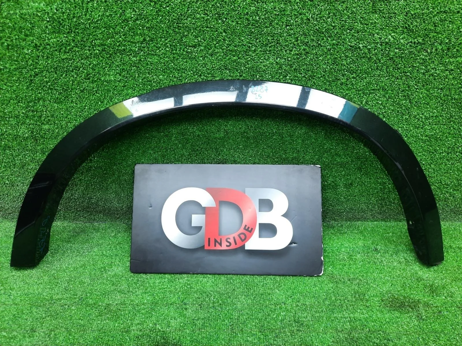 Накладка крыла BMW X3 04.04.2012 51778052077 F25 N55B30A, задняя левая