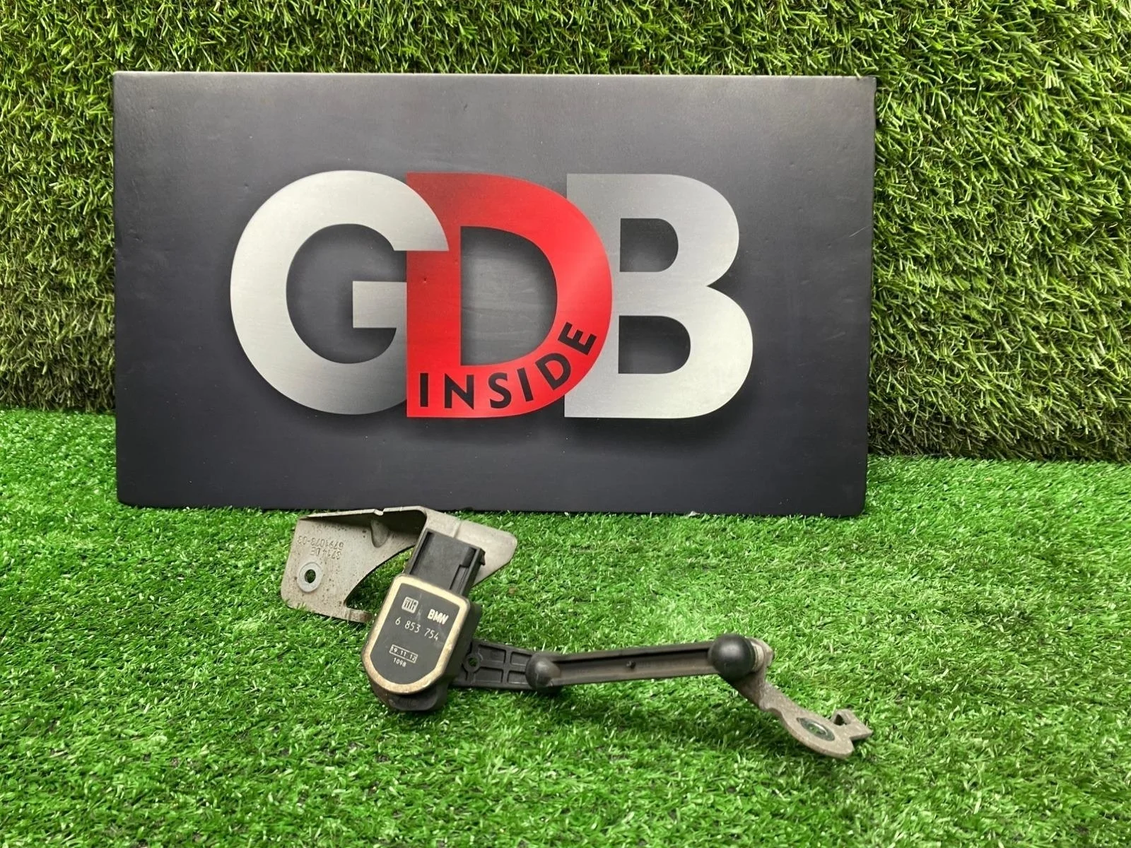 Датчик положения кузова BMW X1 19.12.2012 37146853754 E84 N20B20A