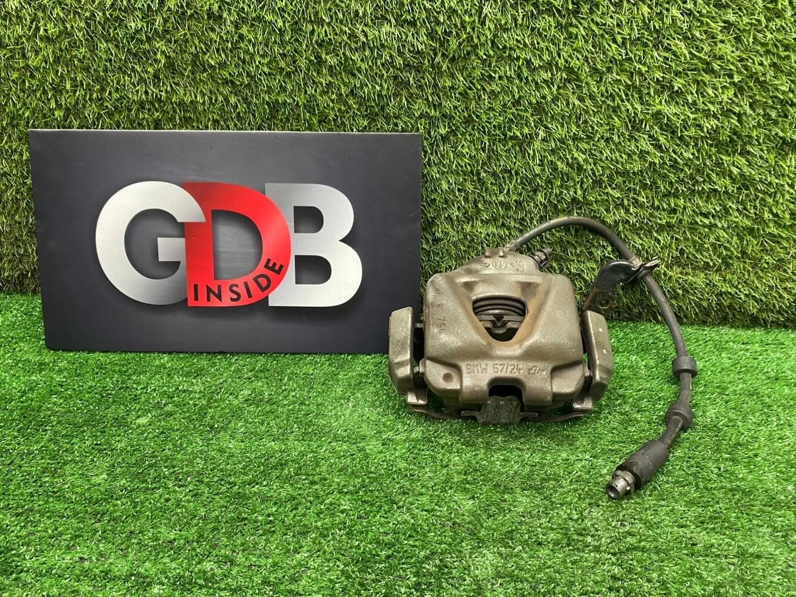 Суппорт Bmw X1 19.12.2012 34116778146 E84 N20B20A, передний правый