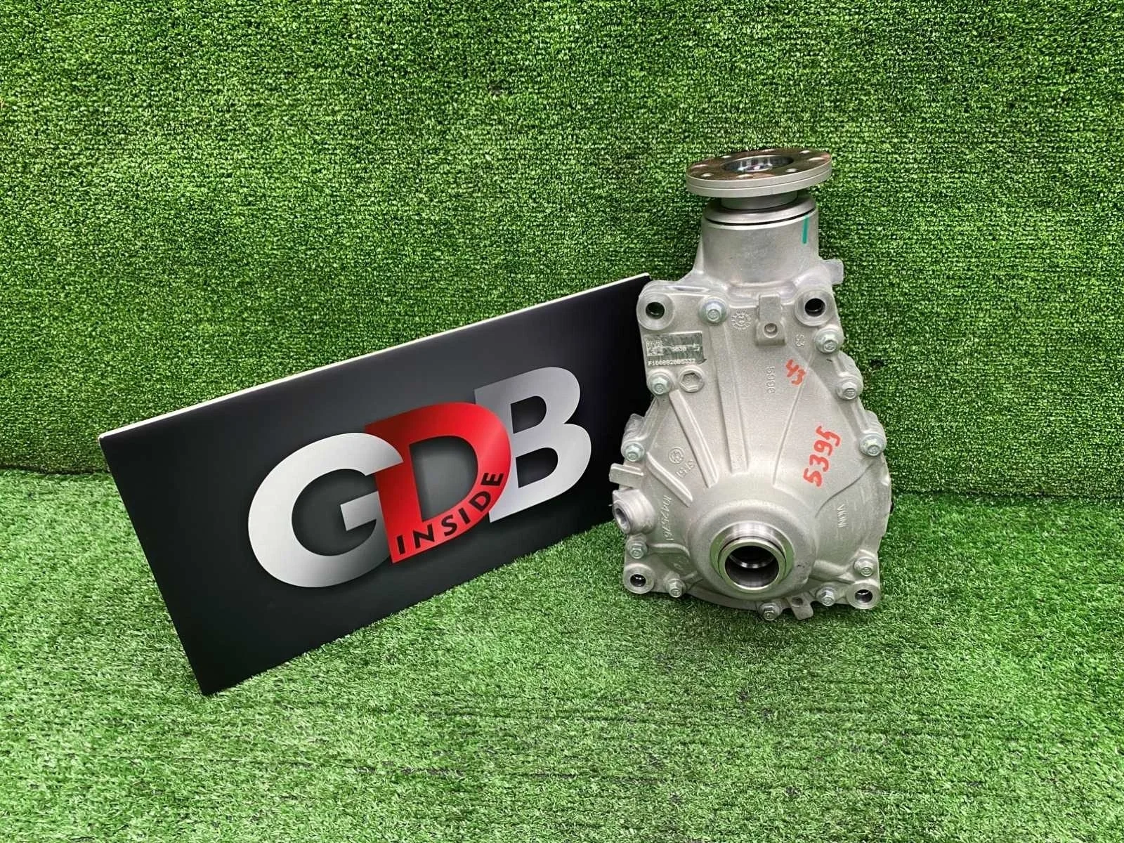 Редуктор BMW 3 series 20.10.2020 31508623111 G20 B47D20B, передний