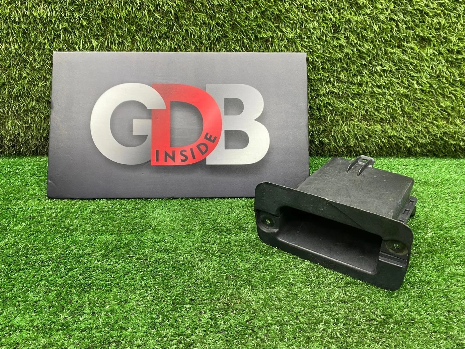 Воздуховод охлаждения тормозов BMW 5 series 51757185167 F10, передний левый