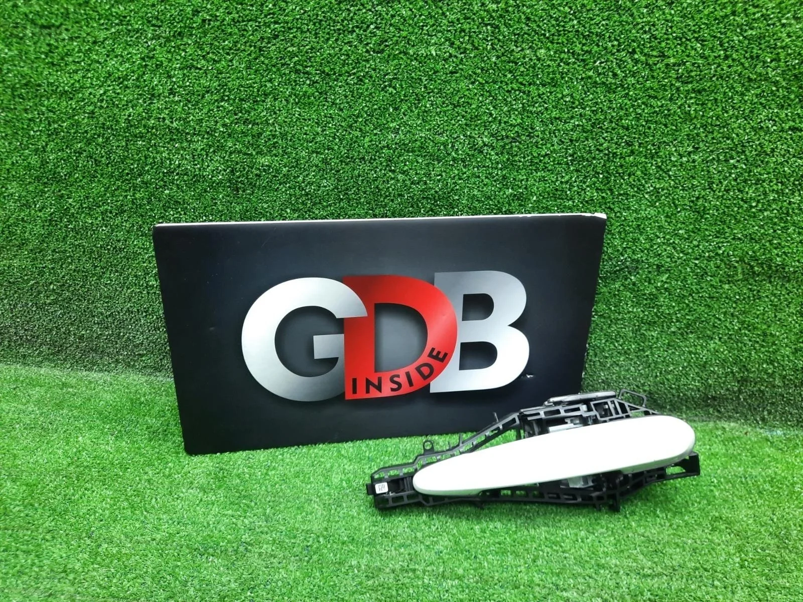 Ручка двери внешняя BMW 3 series 12.12.2017 51217207561 F30 B48B20A, задняя правая