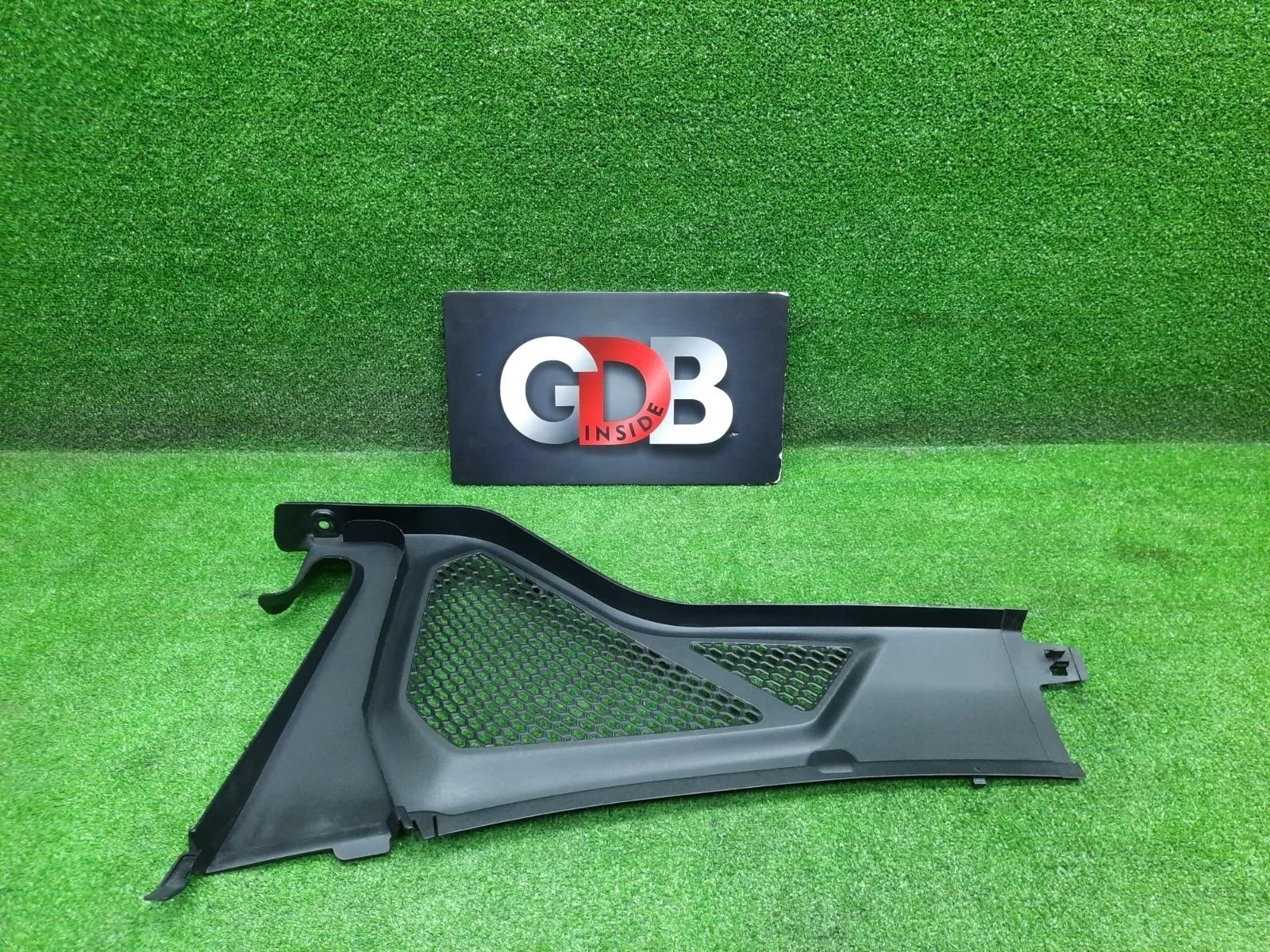 Жабо Bmw X5 10.07.2015 64319245593 F15 N57D30A, переднее левое