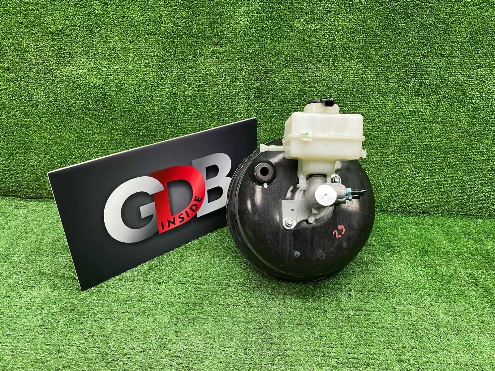 Вакуумный усилитель тормозов BMW X5 17.09.2012 34336791410 E70 N57D30A