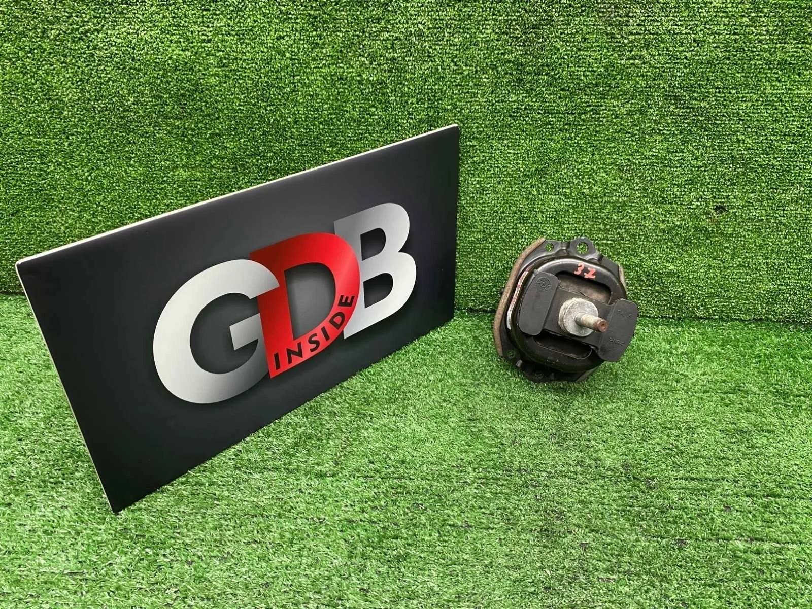 Подушка двигателя Bmw X5 17.09.2012 22116795417 E70 N57D30A