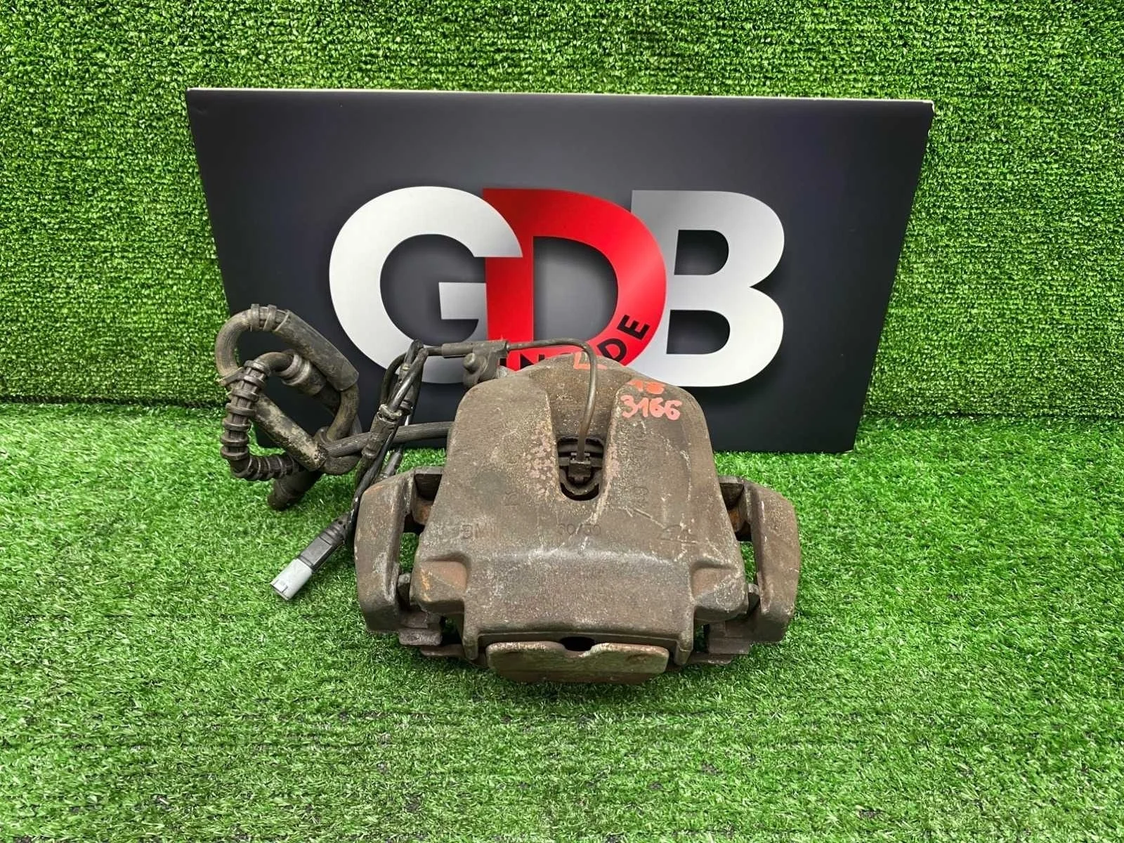 Суппорт BMW X5 17.09.2012 34116776783 E70 N57D30A, передний левый