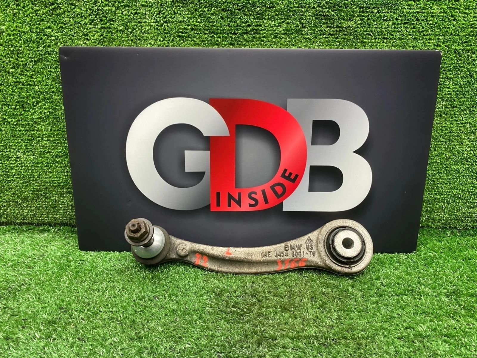 Рычаг подвески верхний Bmw X5 17.09.2012 33326795047 E70 N57D30A, задний левый