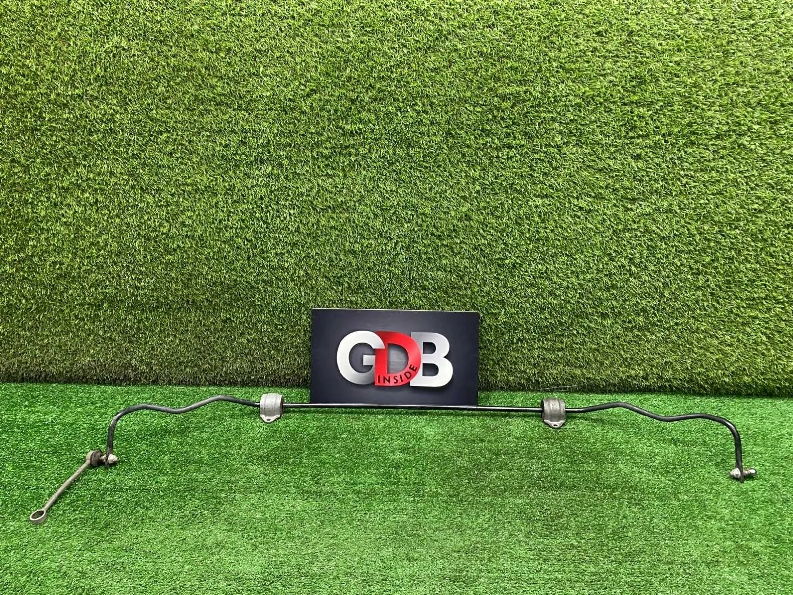 Стабилизатор BMW 3 series 04.11.2009 33556764424 E90 N46B20B