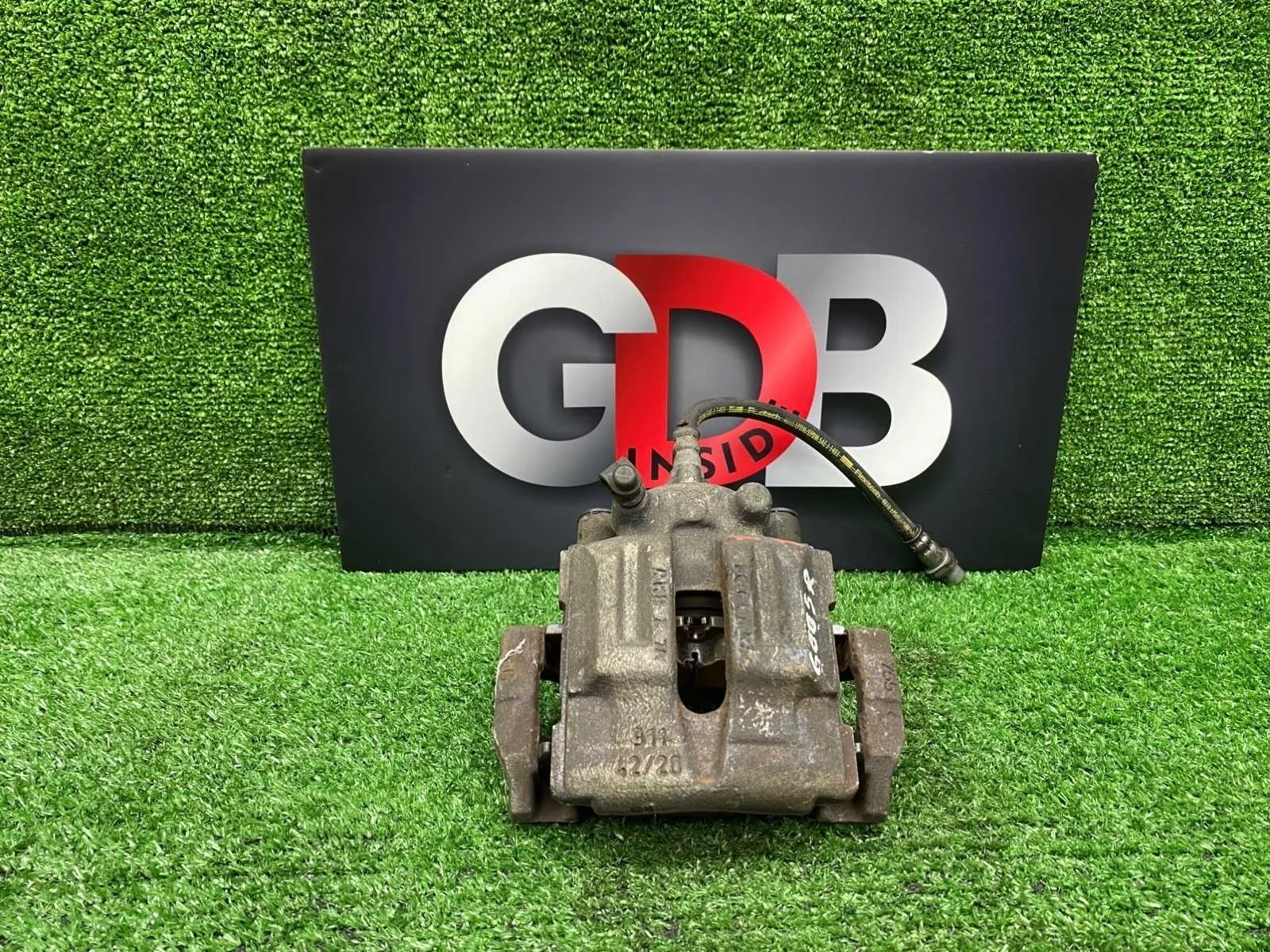 Суппорт Bmw X1 10.11.2011 34216768698 E84 N20B20A, задний правый