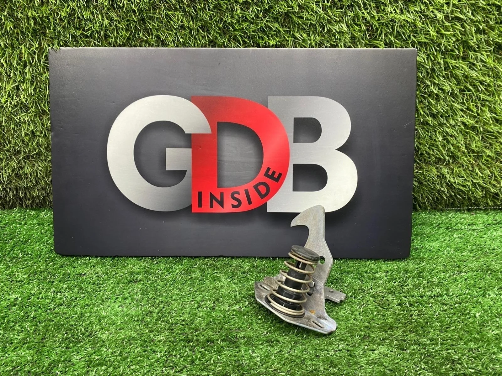 Крючок капота BMW 3 series 04.11.2009 51237073916 E90 N46B20B