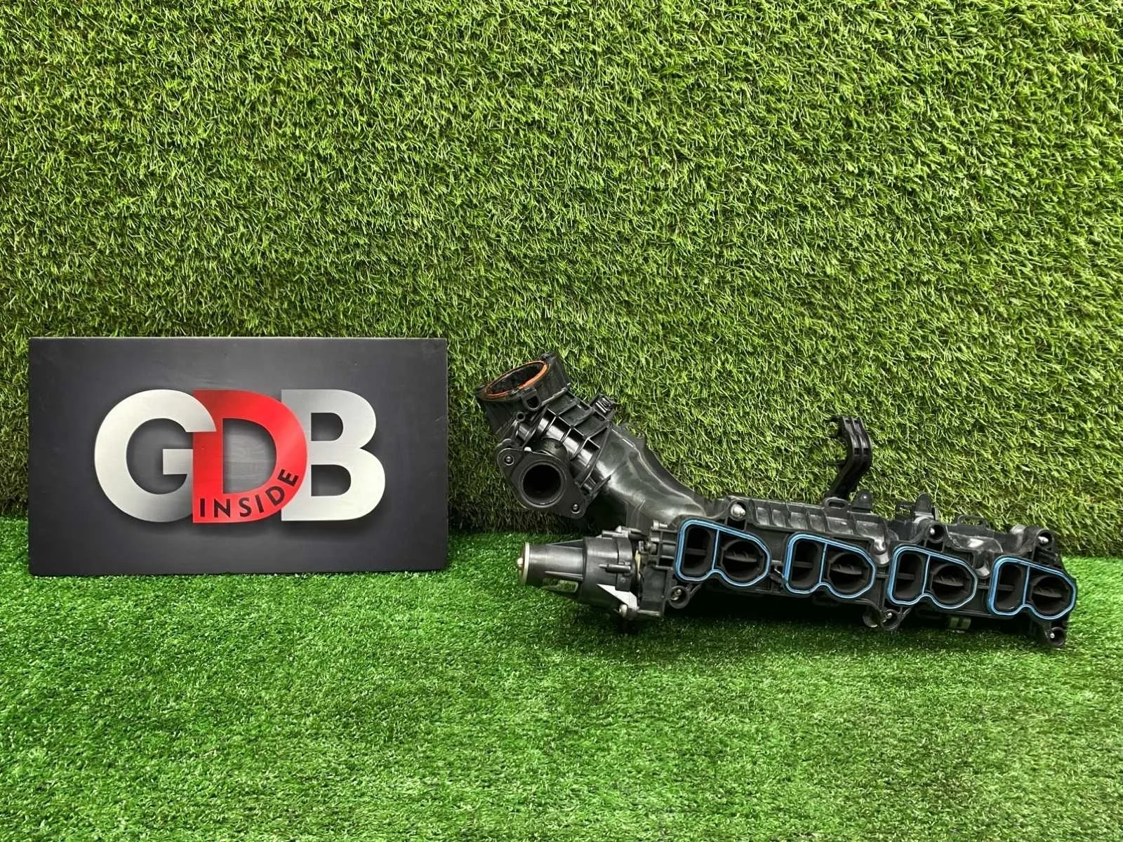 Впускной коллектор BMW 3 series 20.10.2020 11618579245 G20 B47D20B