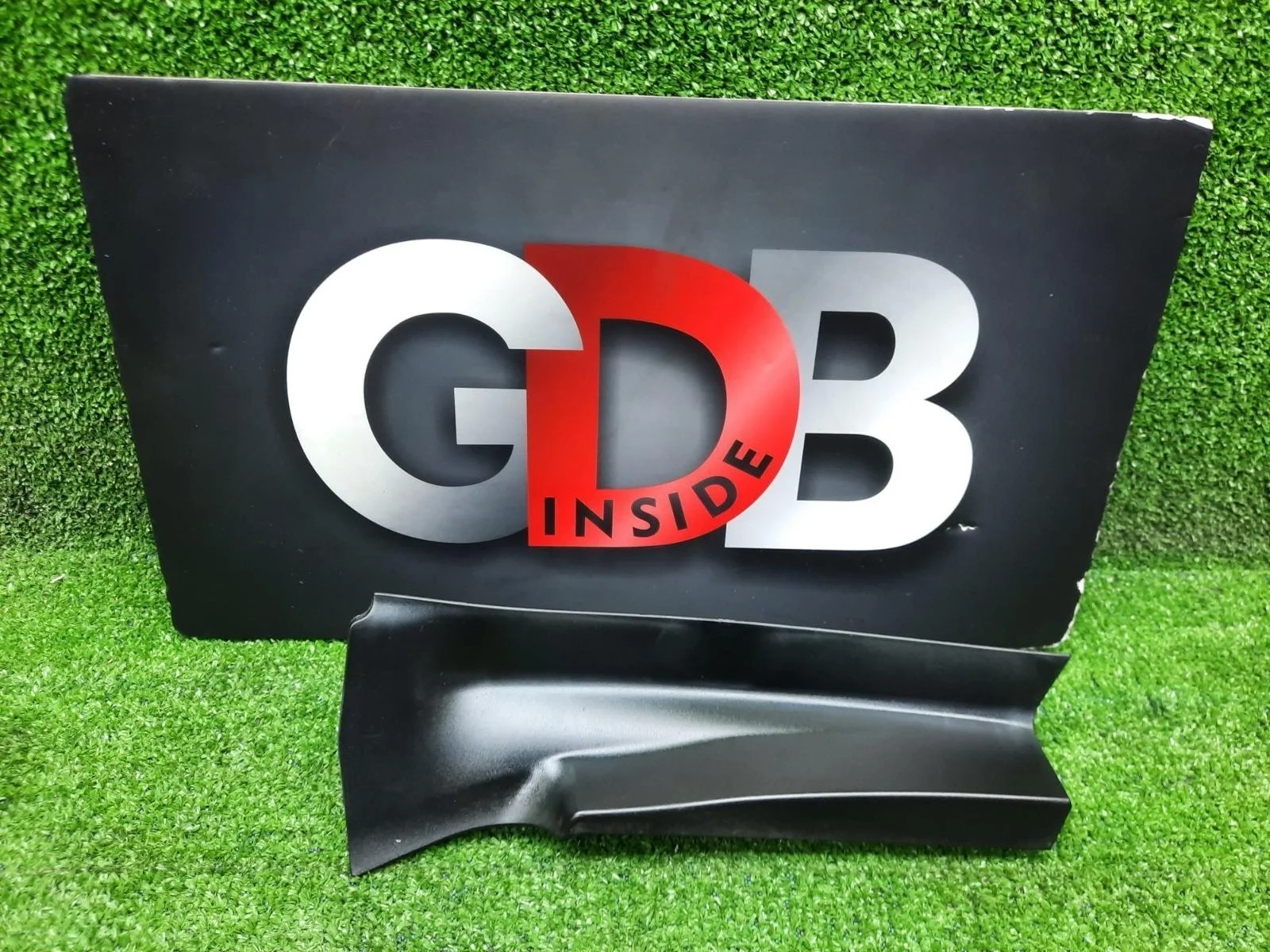 Накладка фонаря BMW X3 04.04.2012 63217263604 F25 N55B30A, задняя правая