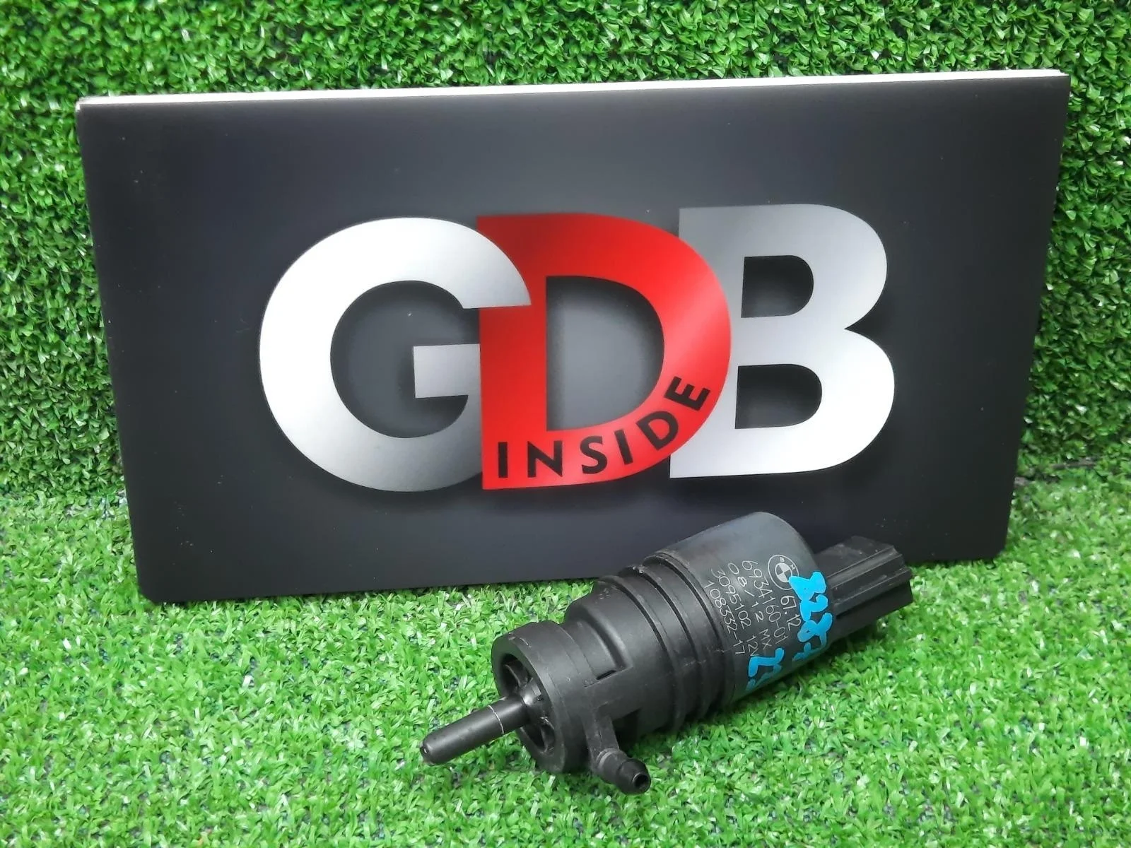 Моторчик стеклоомывателя Bmw X3 04.04.2012 67126934160 F25 N55B30A