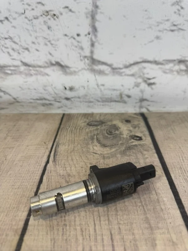 Клапан электромагнитный Audi A3 2015 8V