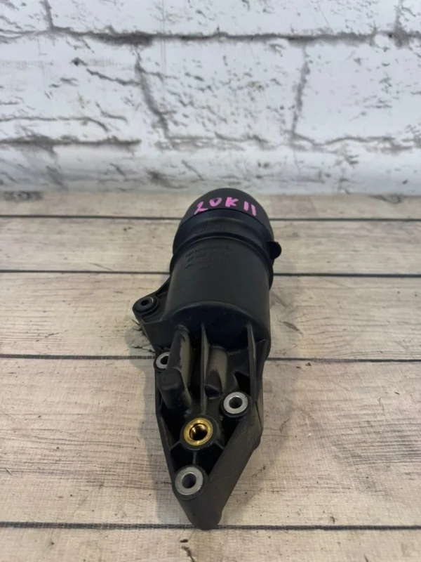 Корпус масляного фильтра Audi A7 2014