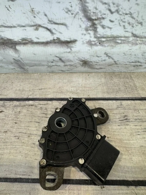 Датчик переключения передач VW Passat